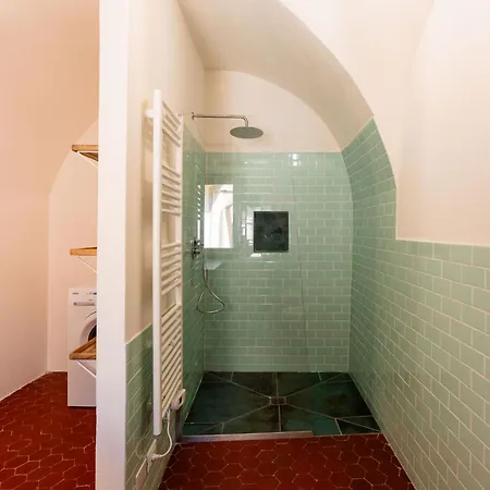 Appartamento Nella Piazza By Interhome